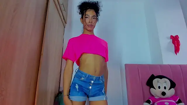 Snapshot of bloom444 chatting on 12.15.24 bloom444 online show from 12.15.24