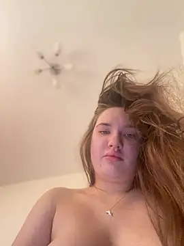 Holly Molii online show from 03.14.25