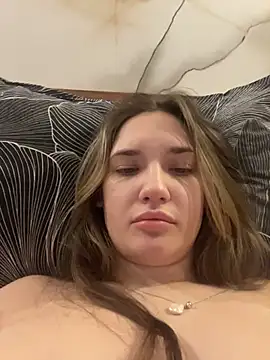 Holly Molii online show from 03.14.26