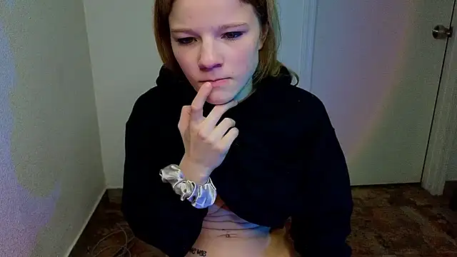 Snapshot of foxy_ana13 chatting on 03.03.25 foxy ana13 online show from 03.03.25