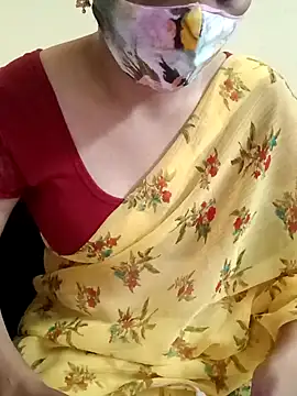 Snapshot of yourtamilcouple chatting on 12.02.24 yourtamilcouple online show from 12.02.24