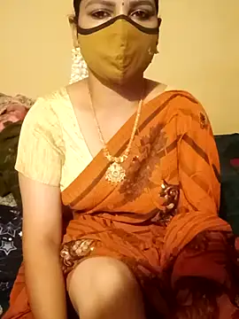 Snapshot of yourtamilcouple chatting on 02.17.25 yourtamilcouple online show from 02.17.25