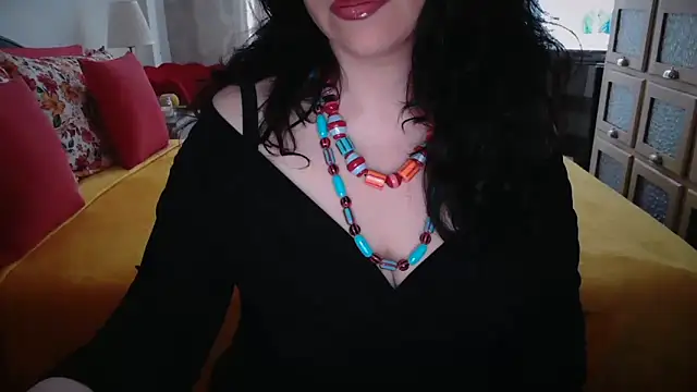 Snapshot of CronacaErotica chatting on 04.17.26 CronacaErotica online show from 04.17.26