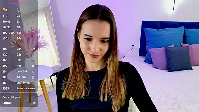 Snapshot of Alice_Weiss chatting on 03.04.25 Alice Weiss online show from 03.04.25