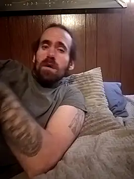 Snapshot of RobStrokes215 chatting on 12.15.24 RobStrokes215 online show from 12.15.24