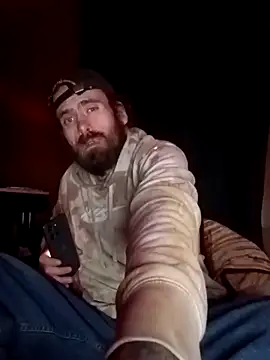 Snapshot of RobStrokes215 chatting on 10.26.25 RobStrokes215 online show from 10.26.25