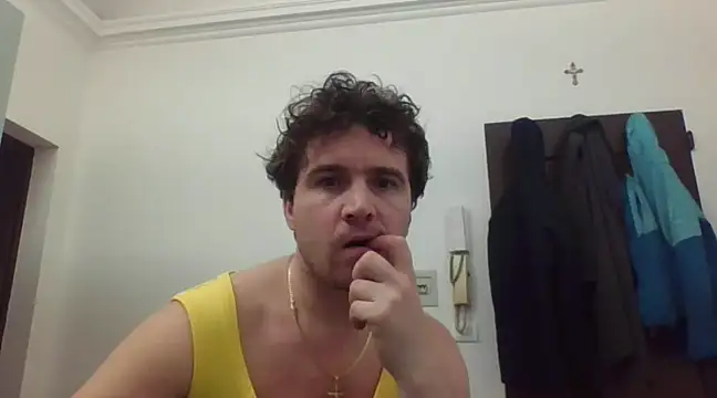 Snapshot of mario80755 chatting on 02.09.25 mario80755 online show from 02.09.25