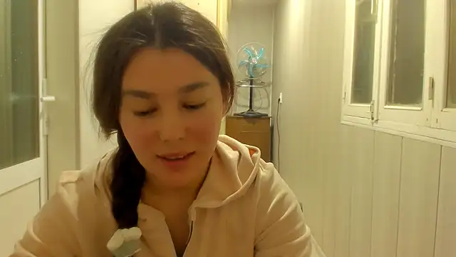 LunaXmii online show from 11.01.25