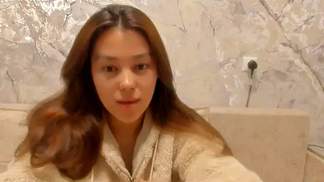 LunaXmii online show from 04.21.26