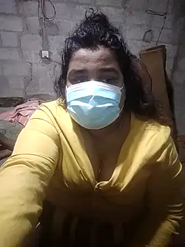 Snapshot of Aranyagril chatting on 09.25.25 Aranyagril online show from 09.25.25