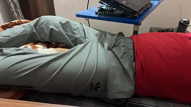 sexyboy09 online show from 10.24.25