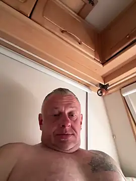 Snapshot of JakubW79 chatting on 05.06.26 JakubW79 online show from 05.06.26