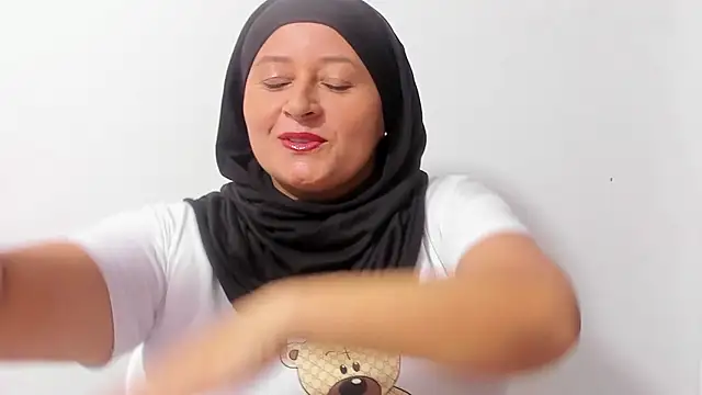 azahara musli online show from 01.08.26