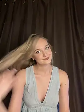 Alisa Rise online show from 01.25.25