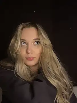 Alisa Rise online show from 02.13.25