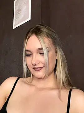 Alisa Rise online show from 10.01.25