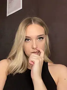 Alisa Rise online show from 11.23.25