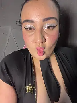 alexxaa96 online show from 10.24.25