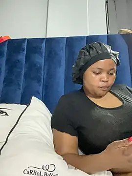 Curveysinaa online show from 02.10.25