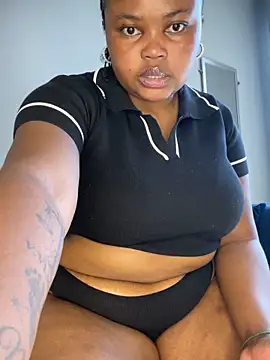 Curveysinaa online show from 09.17.25