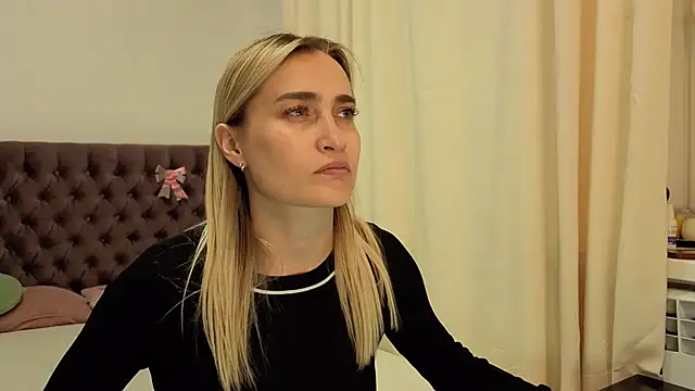 KateOwyns online show from 05.30.26