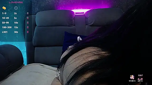 Snapshot of hannaa_jhoonson chatting on 01.13.25 hannaa jhoonson online show from 01.13.25