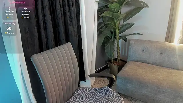 Snapshot of hannaa_jhoonson chatting on 02.18.26 hannaa jhoonson online show from 02.18.26