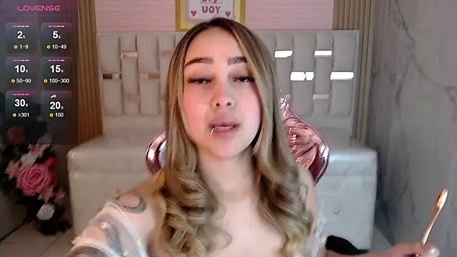 Snapshot of merloth_sub chatting on 03.20.25 merloth sub online show from 03.20.25