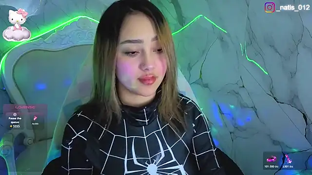 Snapshot of merloth_sub chatting on 11.16.25 merloth sub online show from 11.16.25