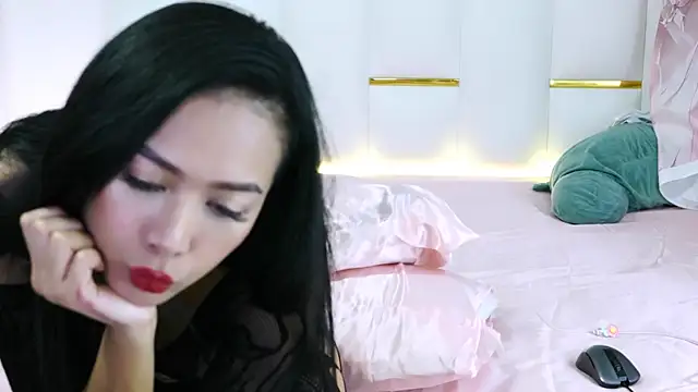 Nanaonlyfun8 online show from 04.18.26