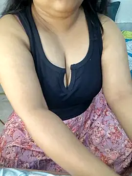 Snapshot of RDX_BOY28 chatting on 11.12.25 RDX BOY28 online show from 11.12.25