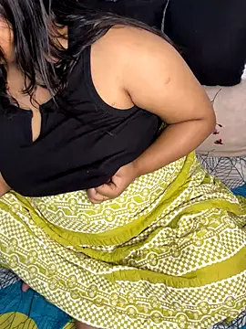 Snapshot of RDX_BOY28 chatting on 12.01.25 RDX BOY28 online show from 12.01.25