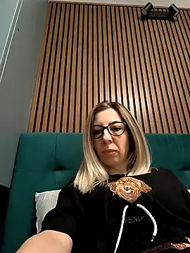 SukyGirl online show from 01.21.25