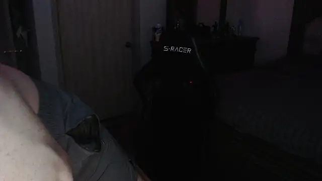 Snapshot of jtdaddy211997 chatting on 11.21.25 jtdaddy211997 online show from 11.21.25