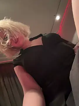 XMelissaX online show from 02.21.26