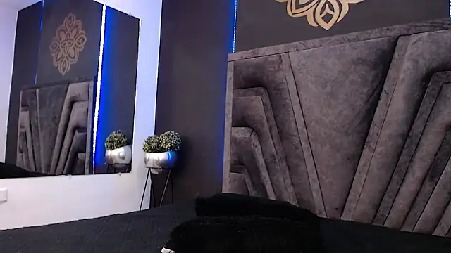 Snapshot of stefany_bro chatting on 03.22.25 stefany bro online show from 03.22.25