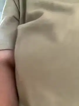 Sweetleeahxx online show from 11.26.25