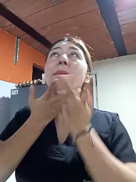 Snapshot of Sara_Brownx chatting on 04.07.26 Sara Brownx online show from 04.07.26