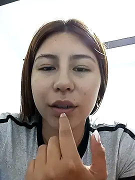 Sara Brownx online show from 04.21.26