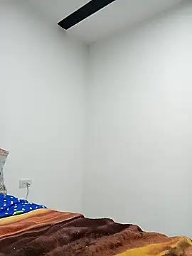 Sara Brownx online show from 04.22.26