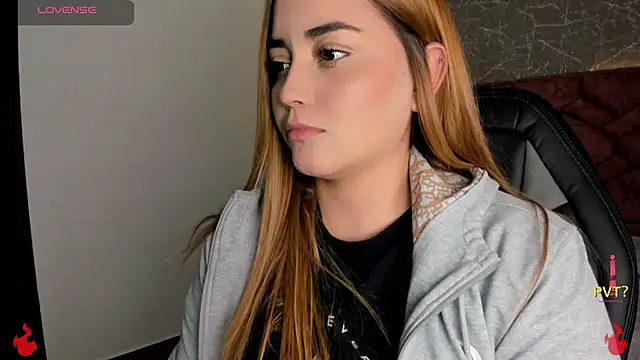 Lucia star   online show from 01.07.25