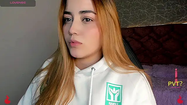 Lucia star   online show from 02.03.25