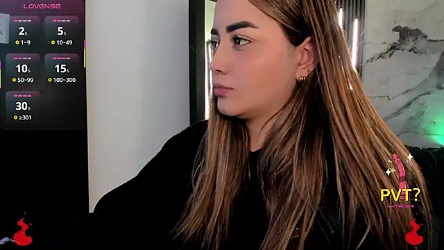 Lucia star   online show from 09.12.25