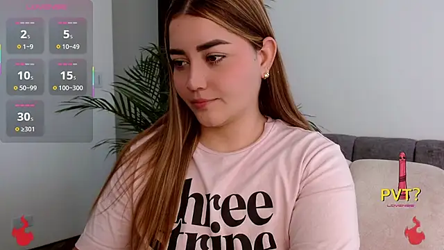 Lucia star   online show from 10.18.25