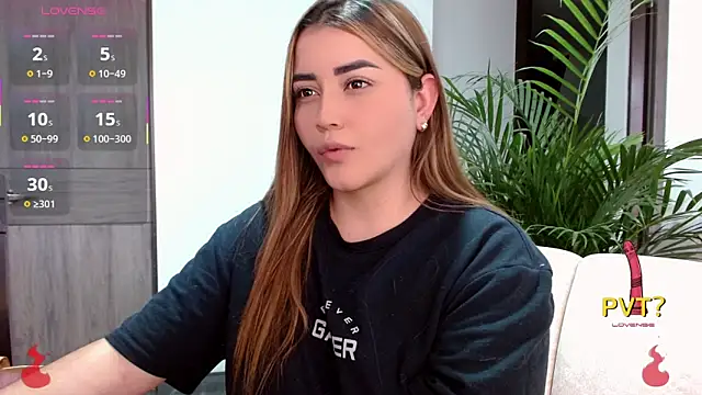 Lucia star   online show from 11.09.25