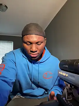 Festivitiesking1 online show from 12.19.25