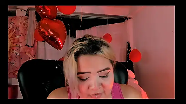 Snapshot of Agatha_humidity chatting on 02.24.25 Agatha humidity online show from 02.24.25