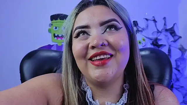 Snapshot of Agatha_humidity chatting on 10.09.25 Agatha humidity online show from 10.09.25