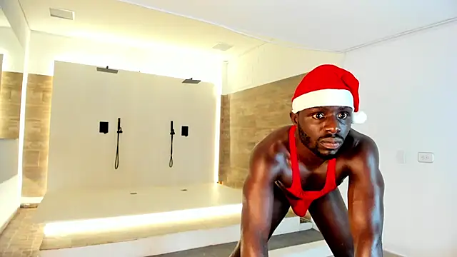 Snapshot of Latrellx7 chatting on 12.12.24 Latrellx7 online show from 12.12.24