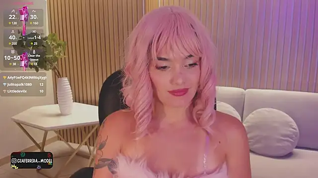 GiaFerrara online show from 01.16.25